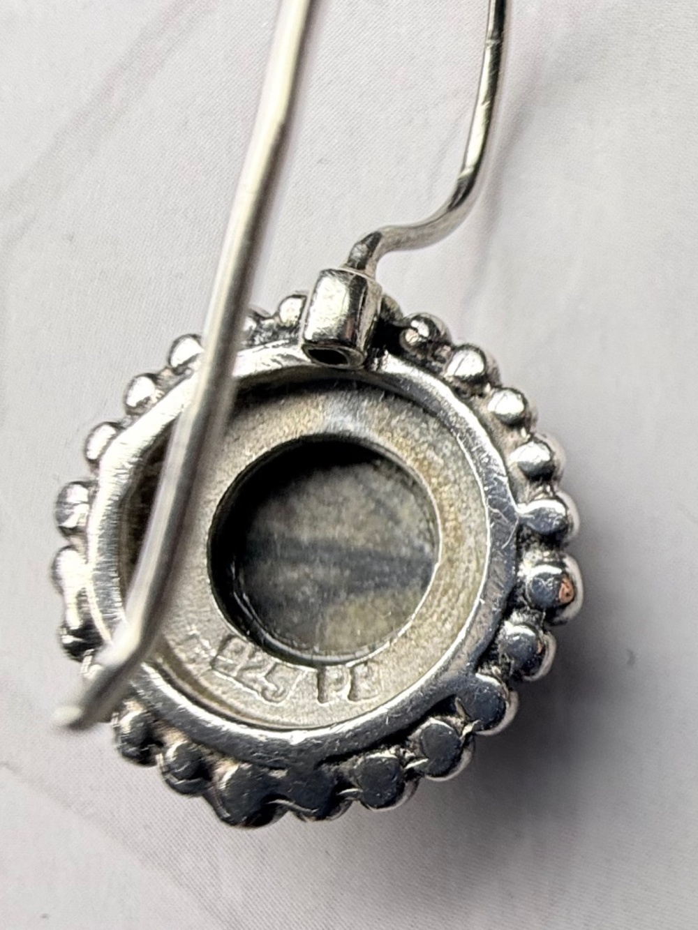 Vintage Sterling Silver Earrings - Picture 5 of 8
